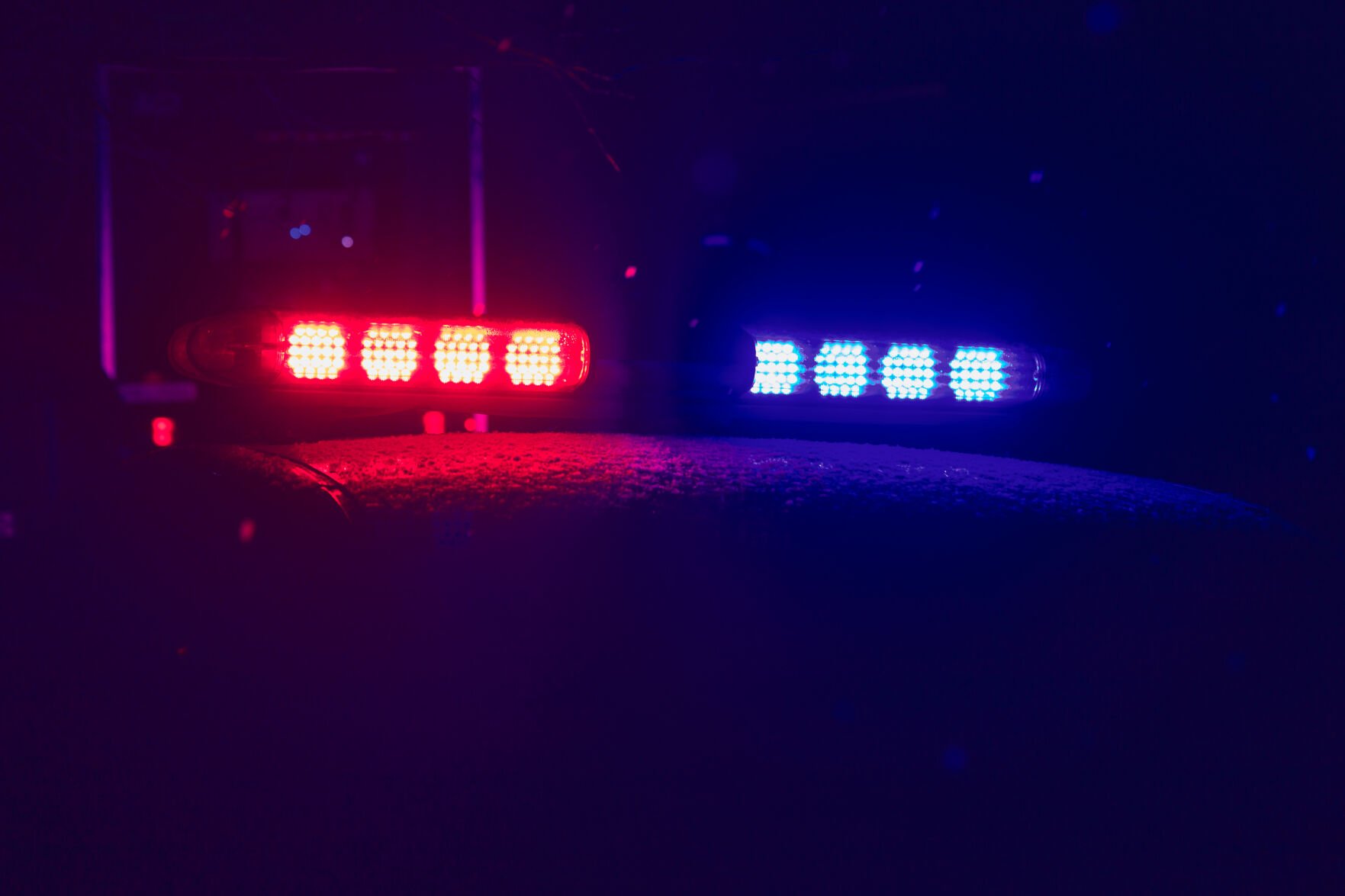 Chase crosses Delaware–Maryland line after car theft and crash